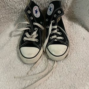 Kids black high top converse shoes